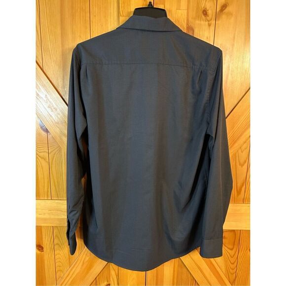 Kenneth Cole New York button up size medium slim fit grid pattern (8026) - Picture 6 of 7